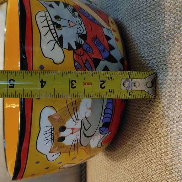 🐱 Vintage Catzilla Bowl - Picture 11 of 11